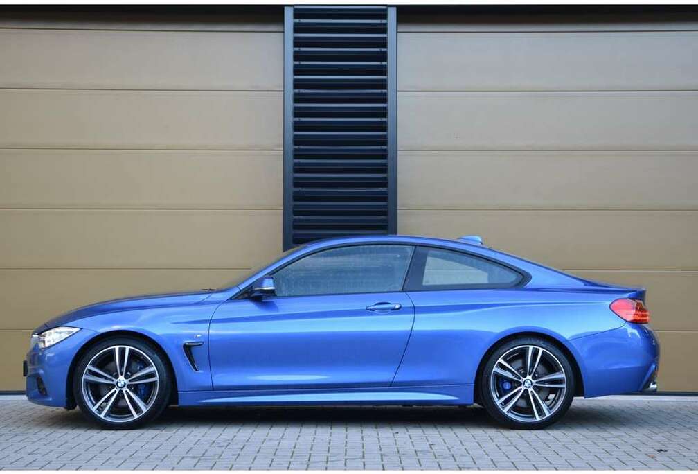 BMW Coupé 420iA