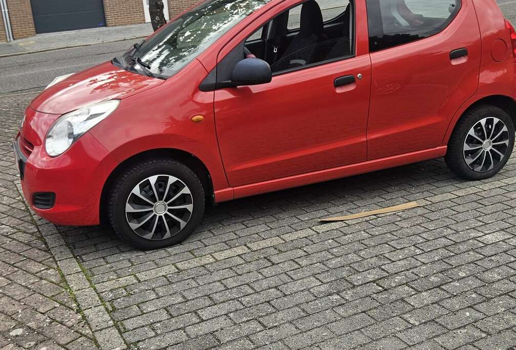 Suzuki 1.0i GA