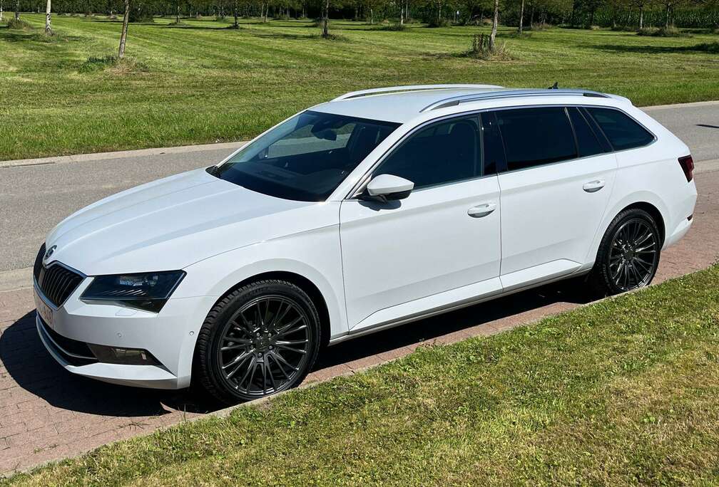 Skoda Superb Combi 1.4 TSI ACT DSG Style