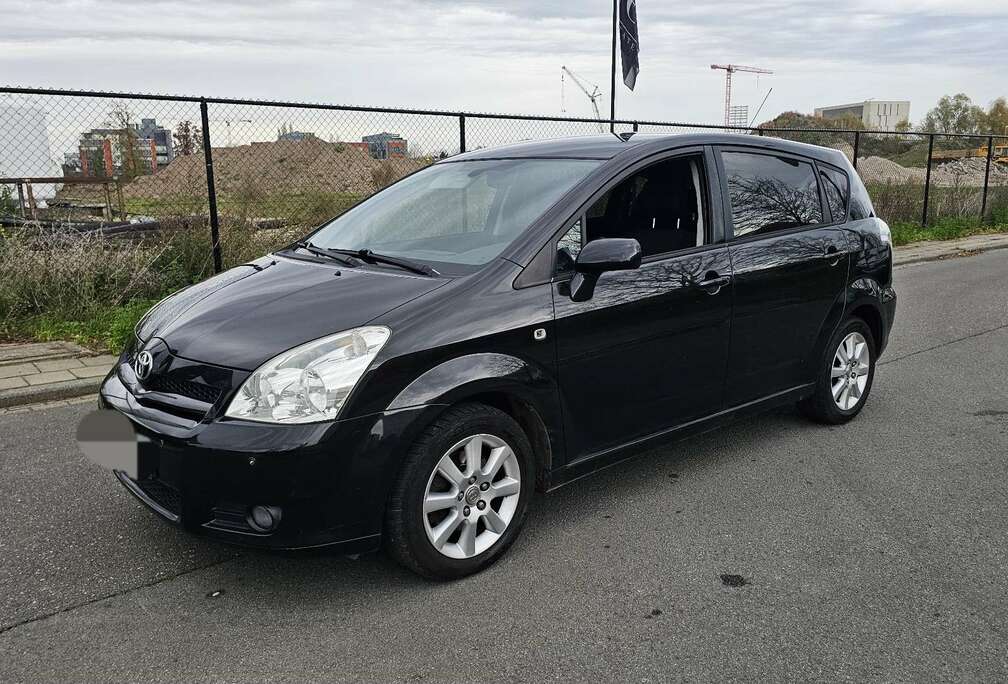 Toyota 1.8 linea sol, 7 places,  digital Climatisation