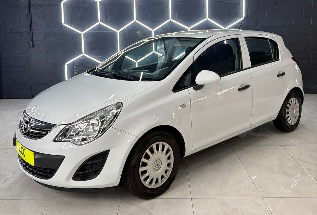 Opel Corsa 1.0i Enjoy Active