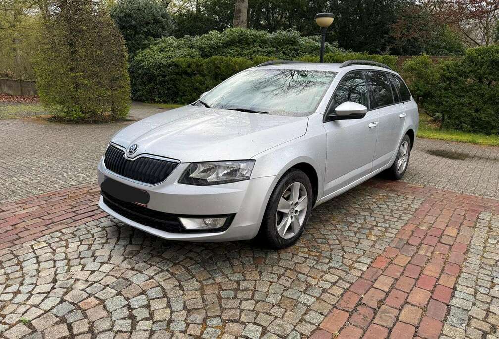 Skoda Octavia SW 1.6 CR TDi Elegance