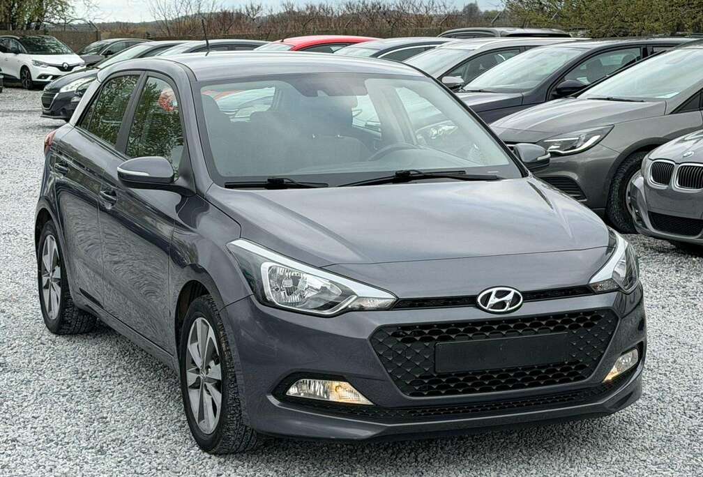 Hyundai 1.2i - 5 Portes - Caméra de recul - Euro 6b