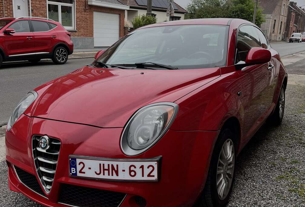Alfa Romeo 1.4i Junior