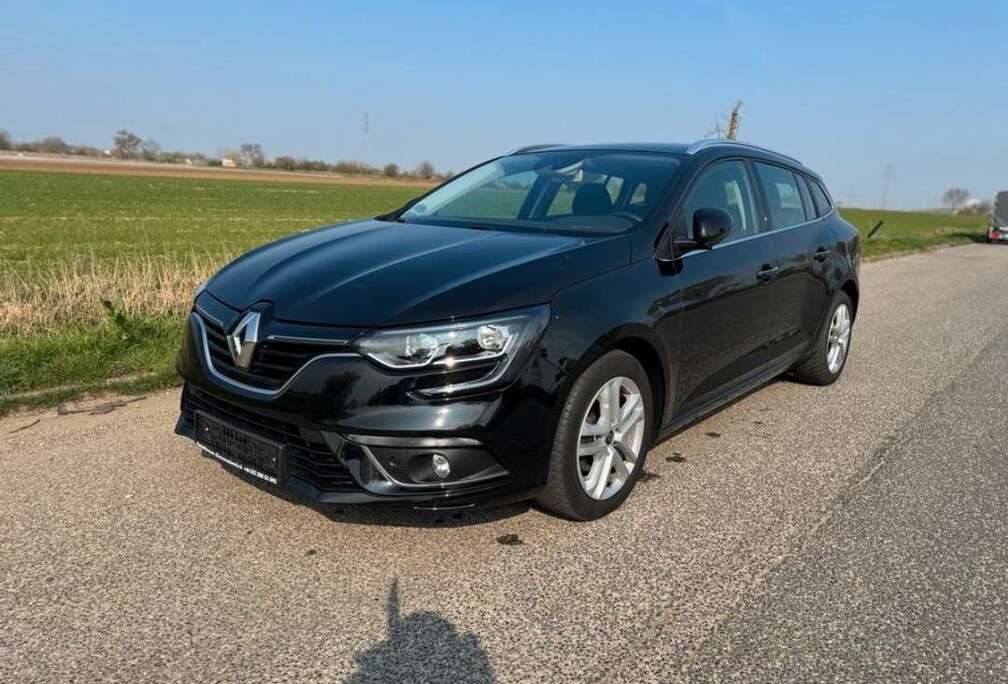 Renault Mégane 1.5 Blue dCi Intens EDC
