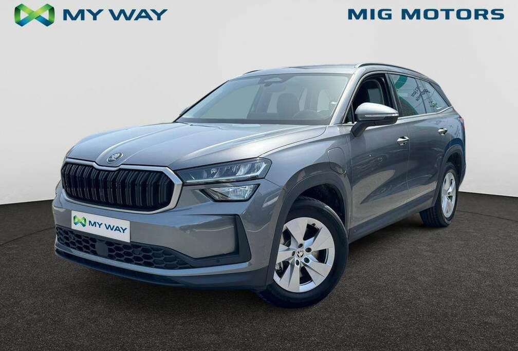 Skoda Corporate PHEV 1.5 eTSI iV 150pk (110 kw) AUTOMAAT /// Zetelverwarming vooraan /// achteruitrijcamera