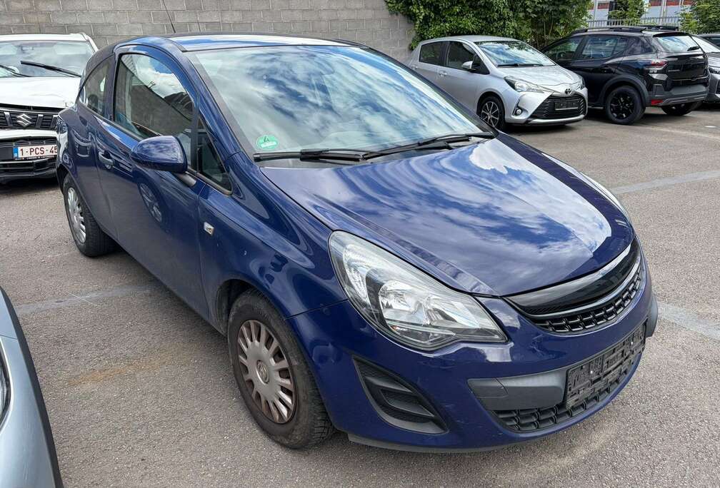 Opel Corsa 1.0i Ultimate Edition