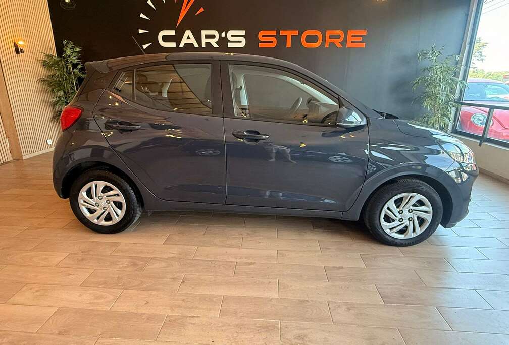 Hyundai i10 1.0i * Garantie 12 Mois *