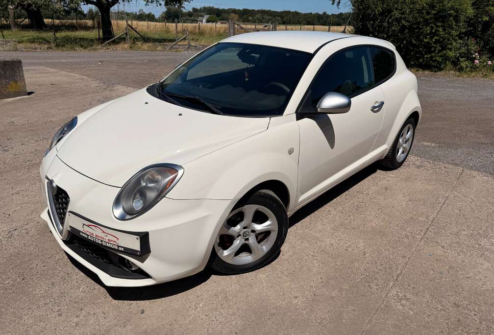 Alfa Romeo Mito 1.4i Anniversary Start, cuir, Airco