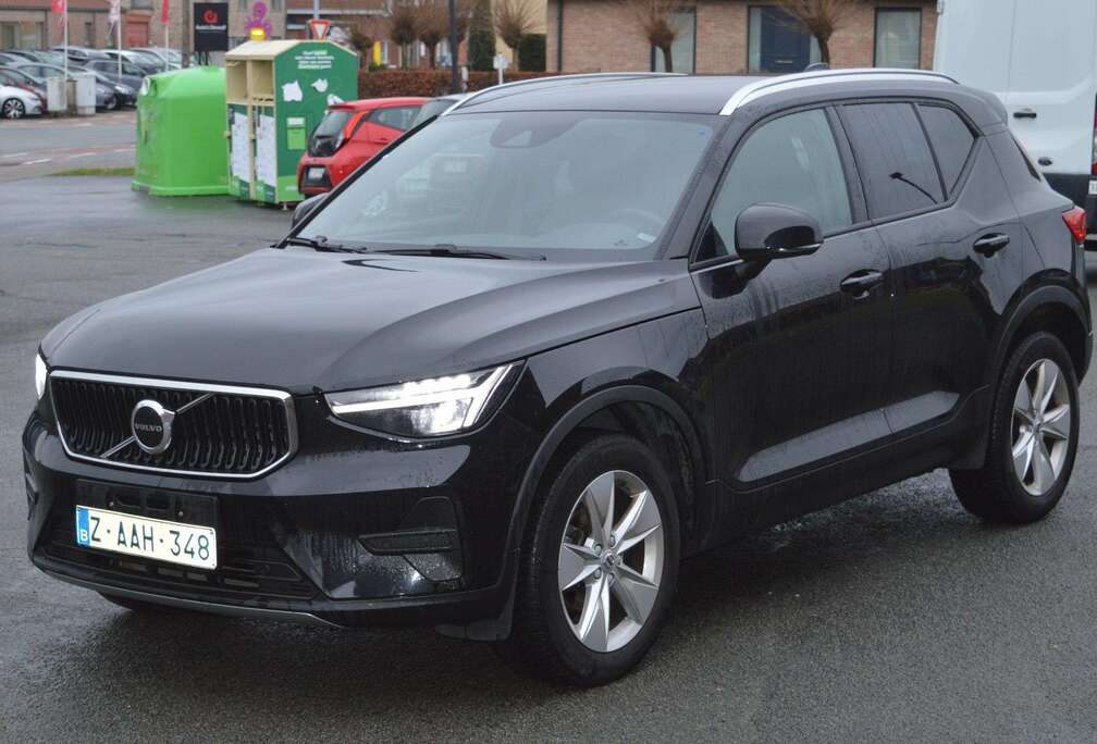 Volvo XC40 T2 Momentum Pro