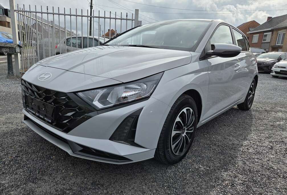 Hyundai 1.0 T-GDI1JOMNIUMGARANTIECRUISECARPLAYDABCAM