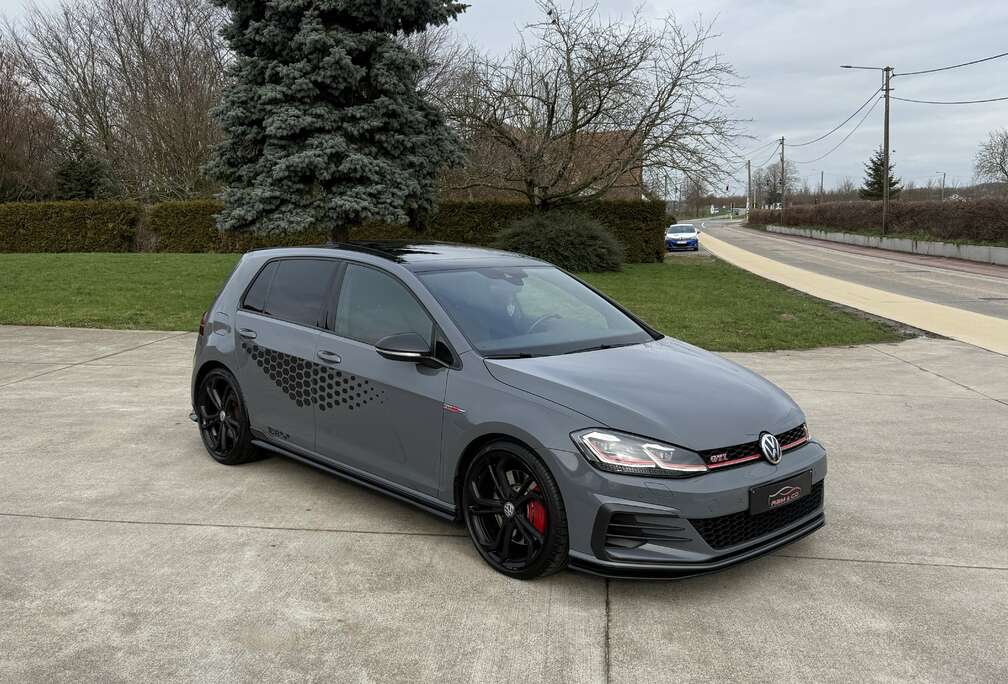 Volkswagen 7.5 TCR 290cv ** Toit ouvrant ** Garantie 12M