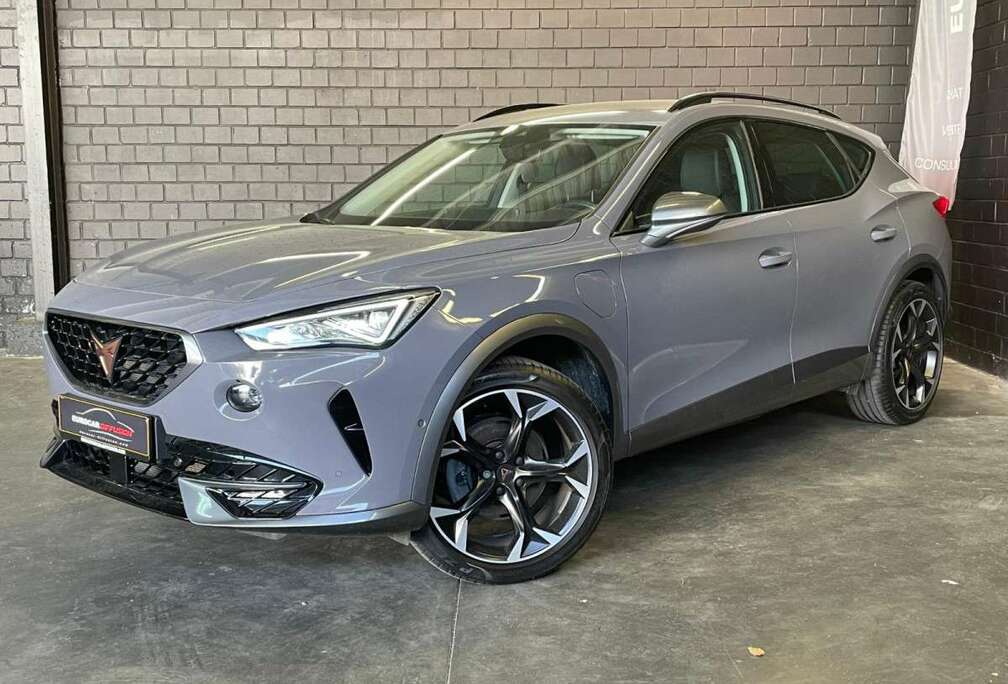 VZ 245CV eHybrid DSG6 * VSS * CUIR** 360 * PANO*