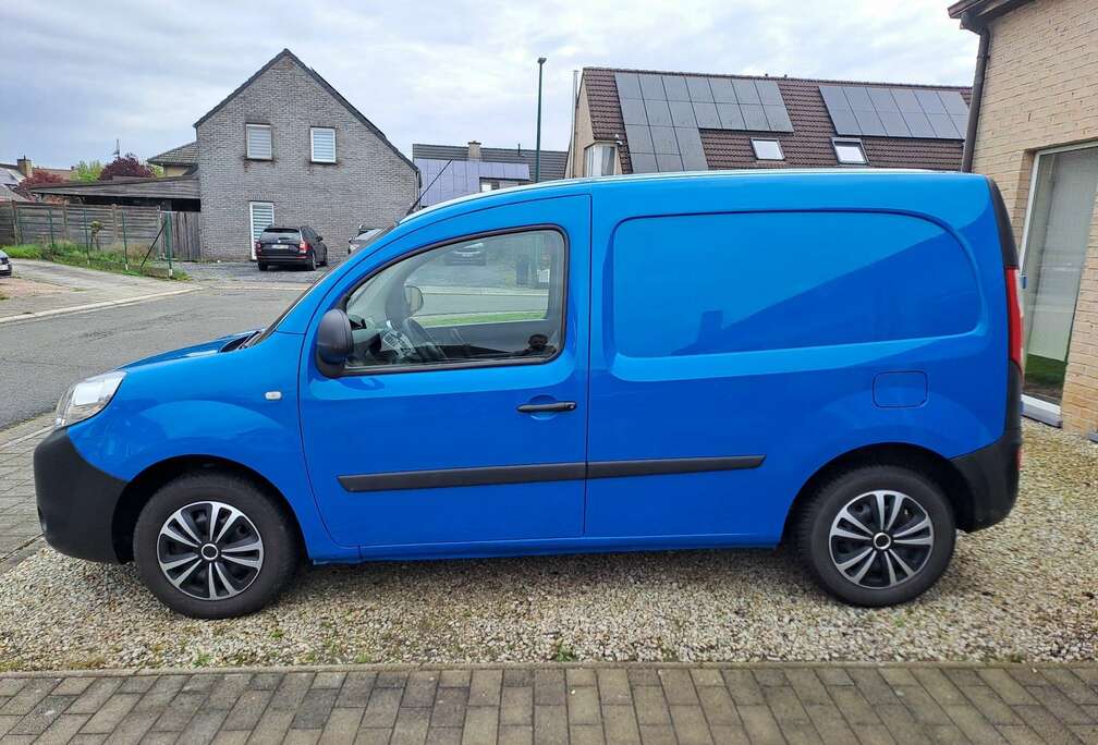 Renault 1.5 Blue dCi Confort (EU6d-TEMP)