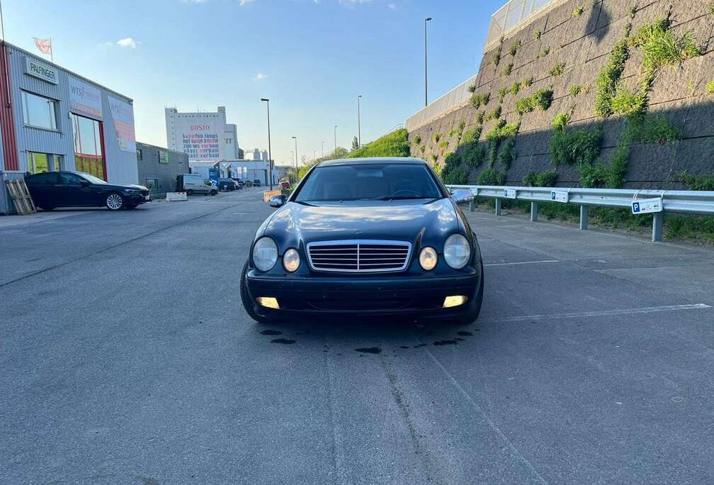 Mercedes-Benz CLK 230 Kompressor Avantgarde