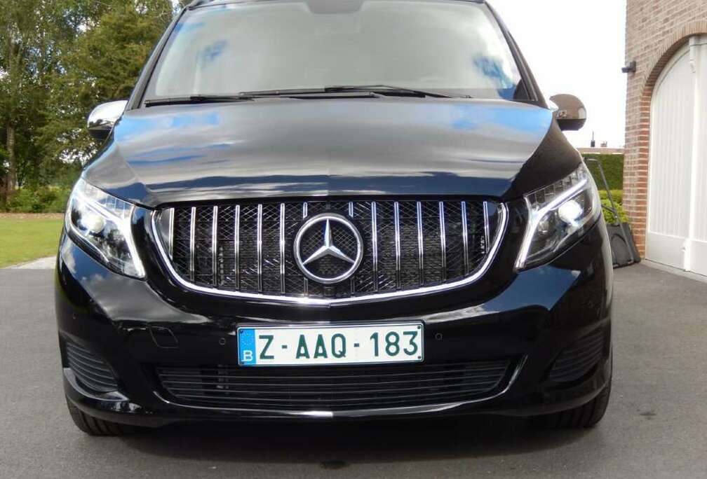 Mercedes-Benz 116 TOURE,NAV,XENON,DISTRONIC,AUTOM,LICHTE VR,5 pl