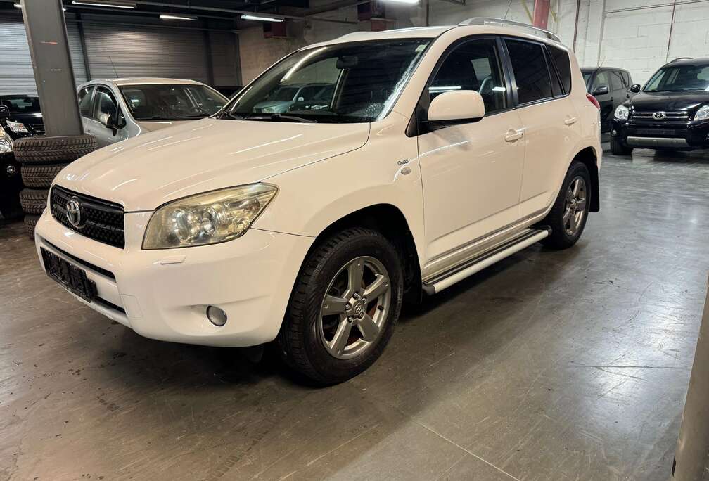 Toyota 2.2 Turbo D-4D 16v LX