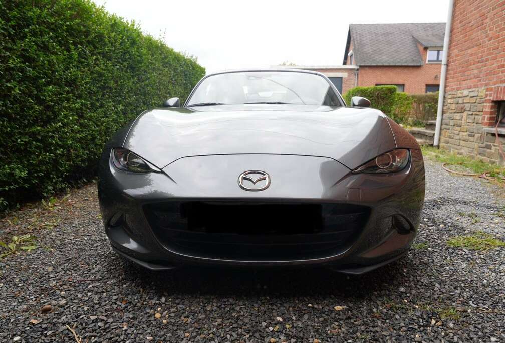 Mazda 1.5i Skyactiv-G Skycruise Soft Top Takumi