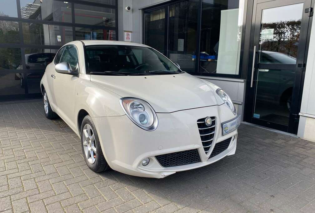 Alfa Romeo Mito 1.4i Junior Airco/Radio/... -€1000 korting