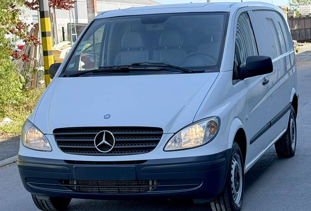 Mercedes-Benz 2.2 Cdi / 1Main - Cuir - TVA déductible