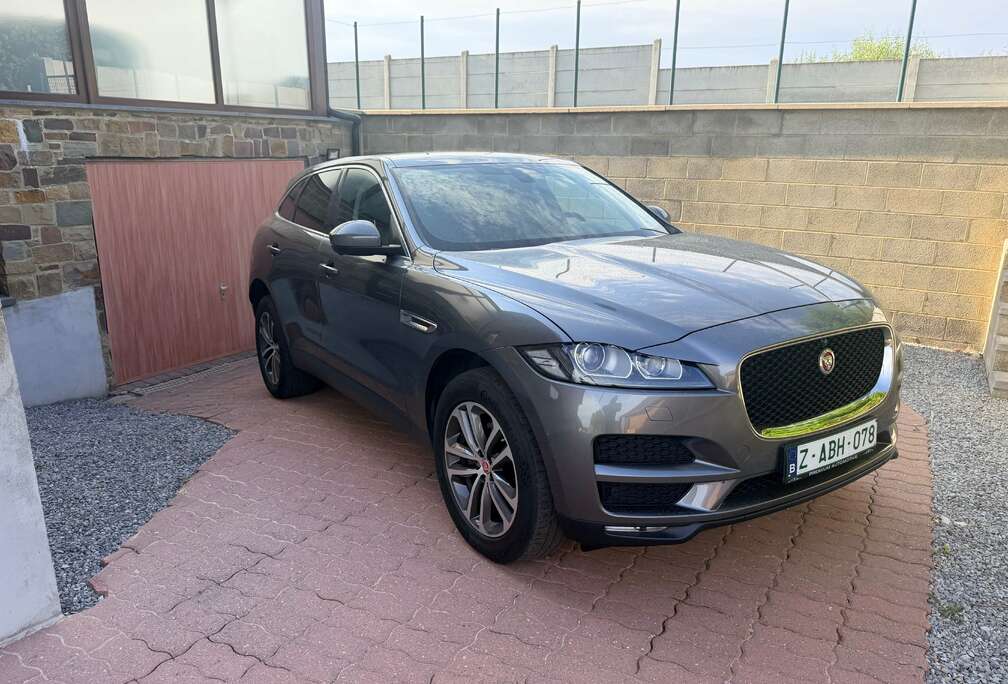 Jaguar F-Pace 2.0 D AWD Portfolio / POUR EXPORT
