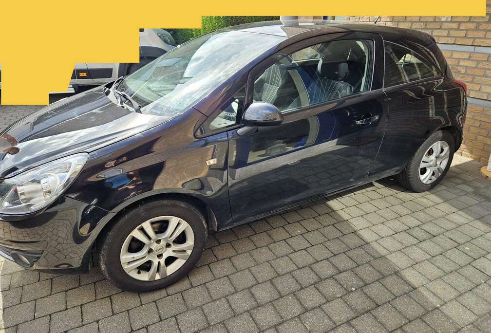 Opel Corsa 1.2i Enjoy