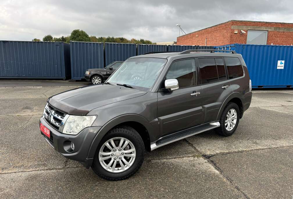 Mitsubishi 3.2 DI-D / Facelift / Anniversary / 7Place / Automaat / Export Afrik