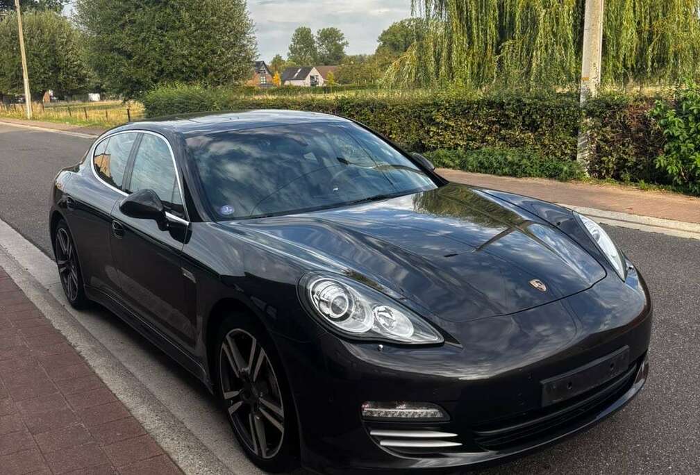 Porsche 4S 4.8i V8 PDK