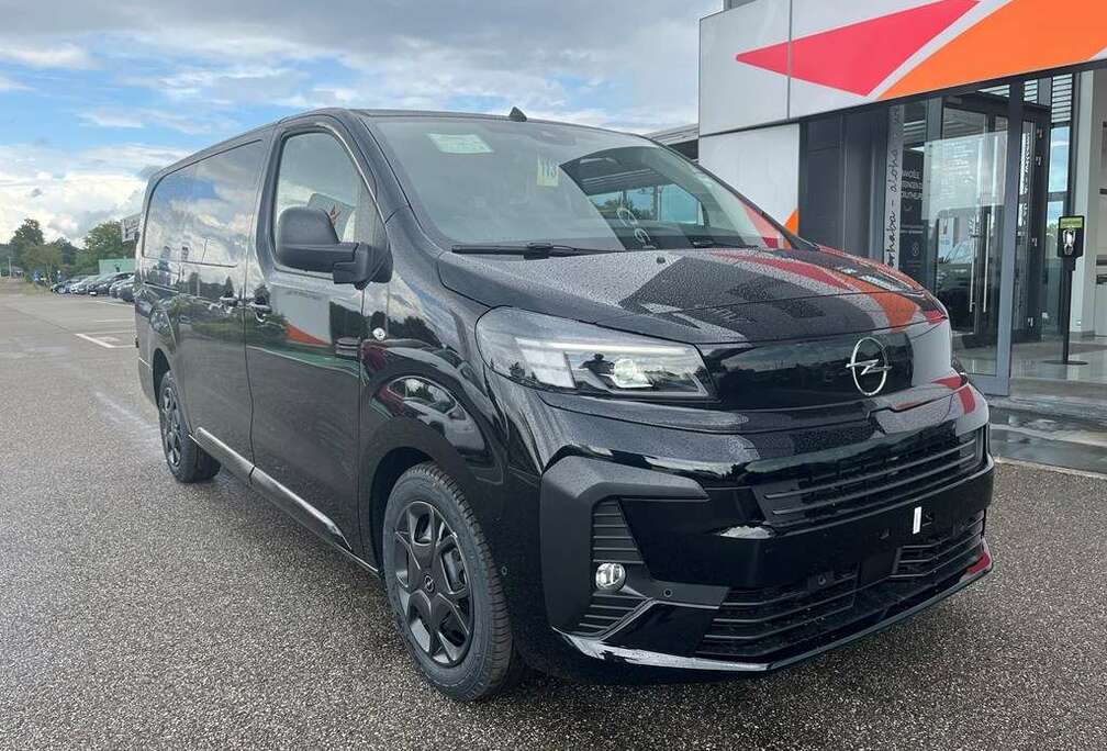 Opel 5-zit navi + dynamic surround view + design pack K