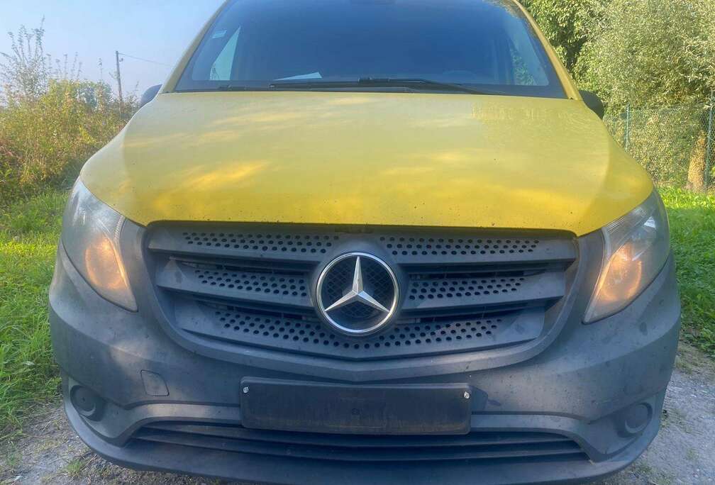 Mercedes-Benz 2.1+CDI// automatique//GPS// /505000KM// EXPORT