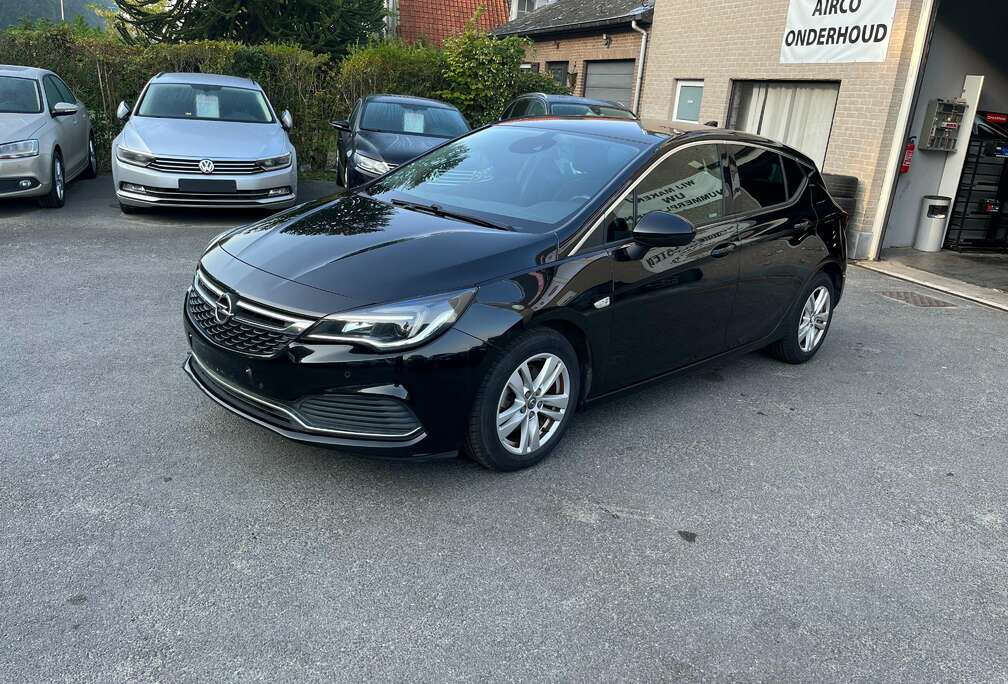 Opel Astra 1.6 Turbo Start/Stop Innovation