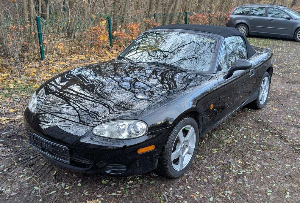Mazda MX-5 1.6i 16V