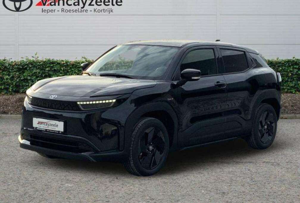 Toyota Executive+cam+gps+sens V+A