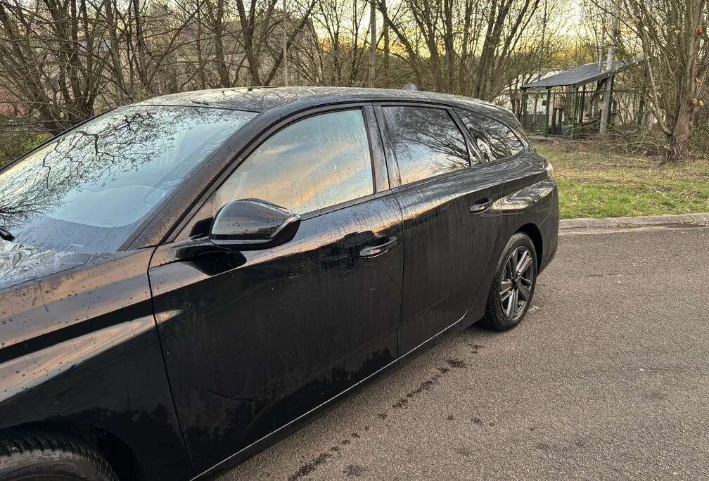 Peugeot SW 1.2 PureTech Active Pack S&S (EU6.4)