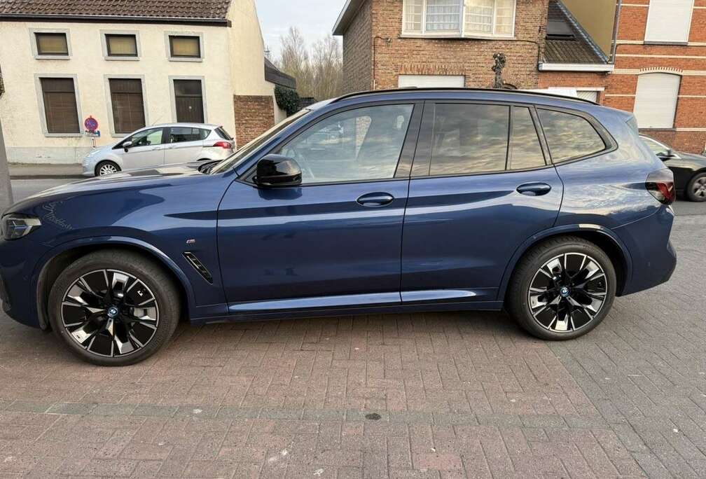 BMW IX3 Impressive M Sport Panoramisch Dak