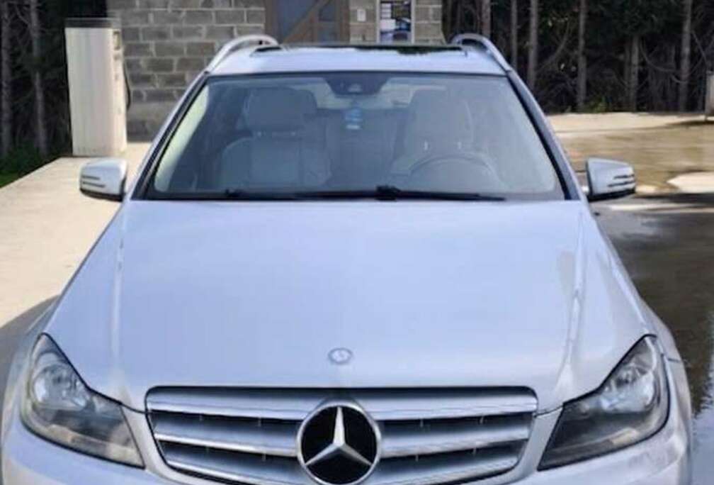 Mercedes-Benz CDI 7G Prêt à immatriculer (feuille rose)