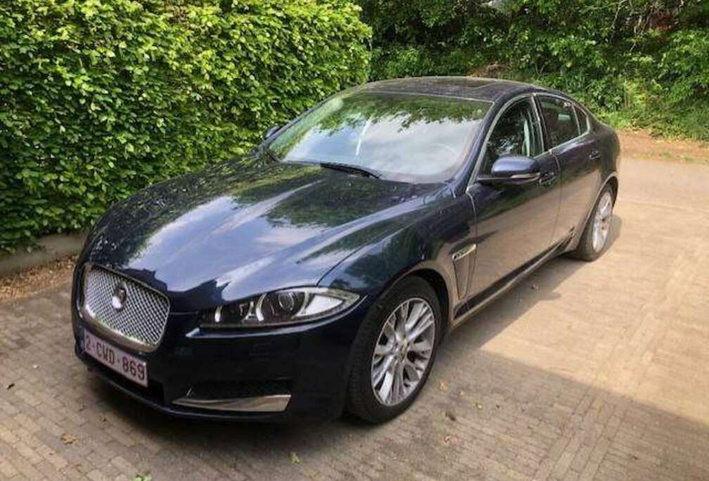 Jaguar XF 2.2 D