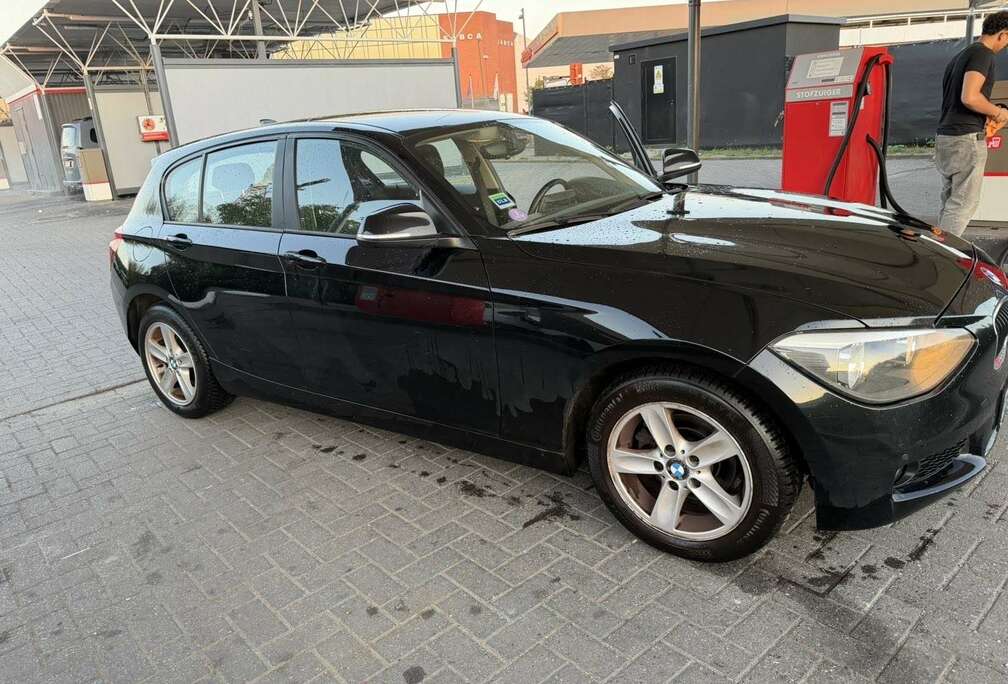 BMW 116iA