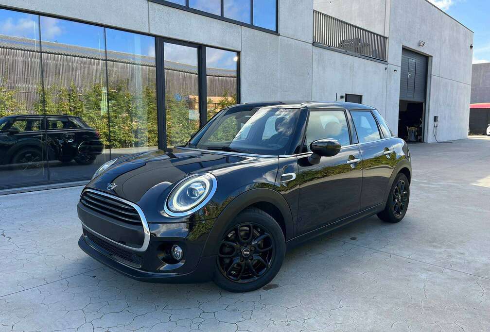 MINI 1.5i benzine 2021/42.000km/LED/Navi/16\