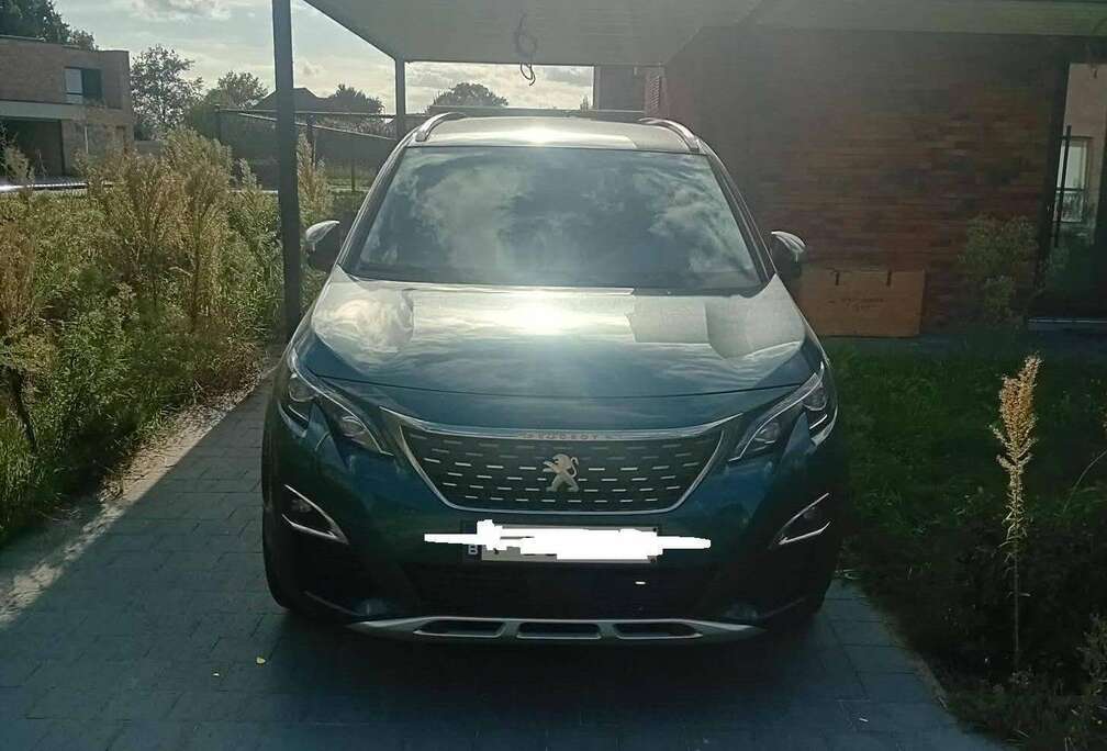 Peugeot 5008 1.2 PureTech Crossway