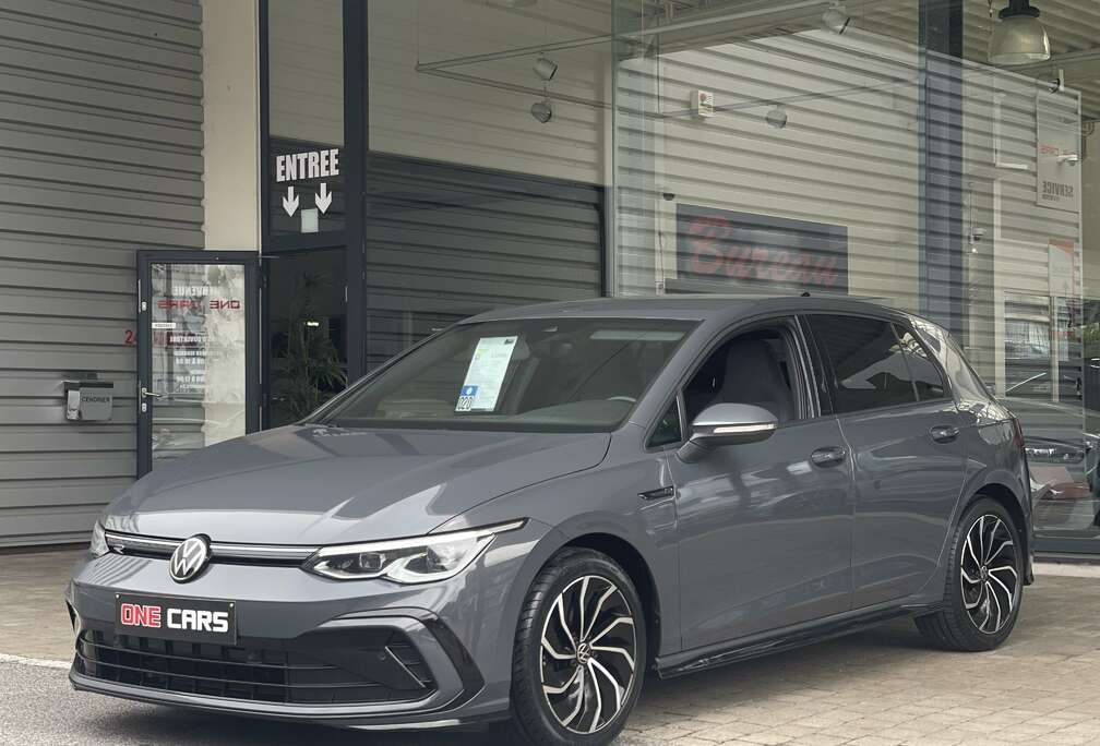 Volkswagen Golf 8 2.0TDi ( R-Line )