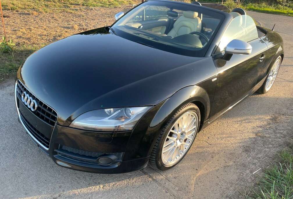 Audi TT Roadster 3.2i V6 Quattro S line S tronic