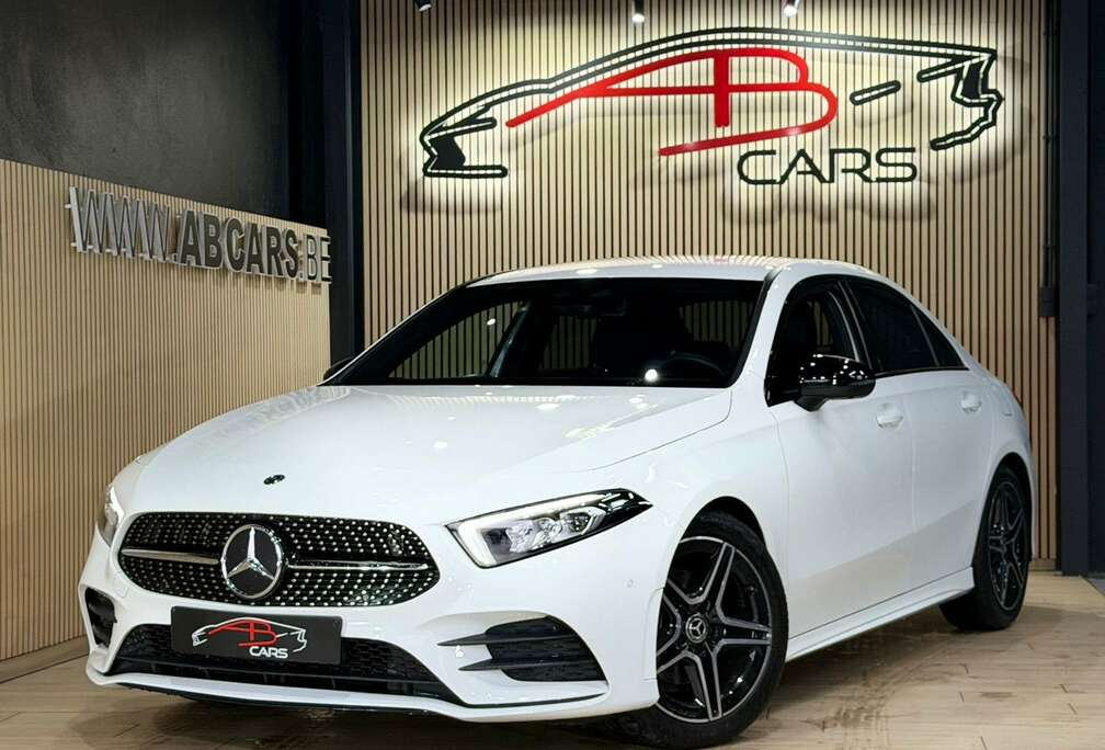 Mercedes-Benz * BERLINE / SEDAN * PACK AMG * GAR 12 M * 1ER PROP