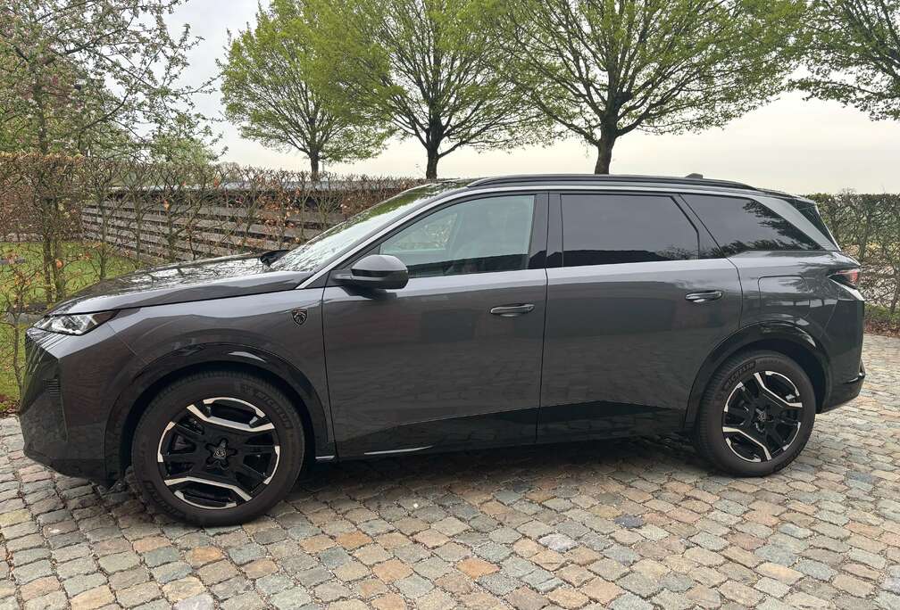 Peugeot e-5008 73 kWh GT 5pl.