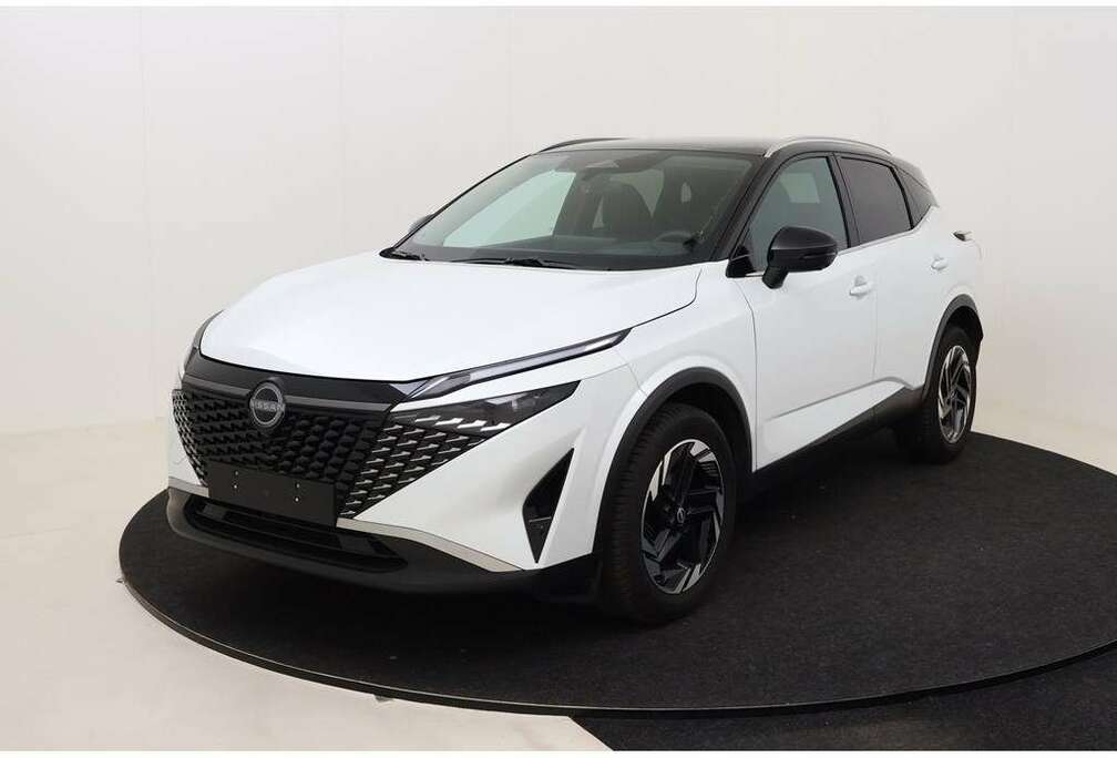 Nissan N-Connecta Winter Comfort + PANO + 2 Tone 1.3 DIG-