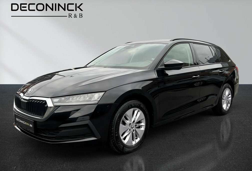 Skoda Octavia   LED - SMARTLINK  - TREKHAAK