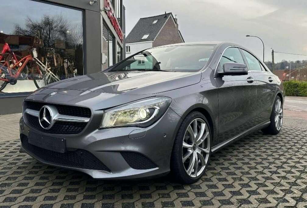 Mercedes-Benz CLA 180 Benzine 2016 Automaat  euro 6b