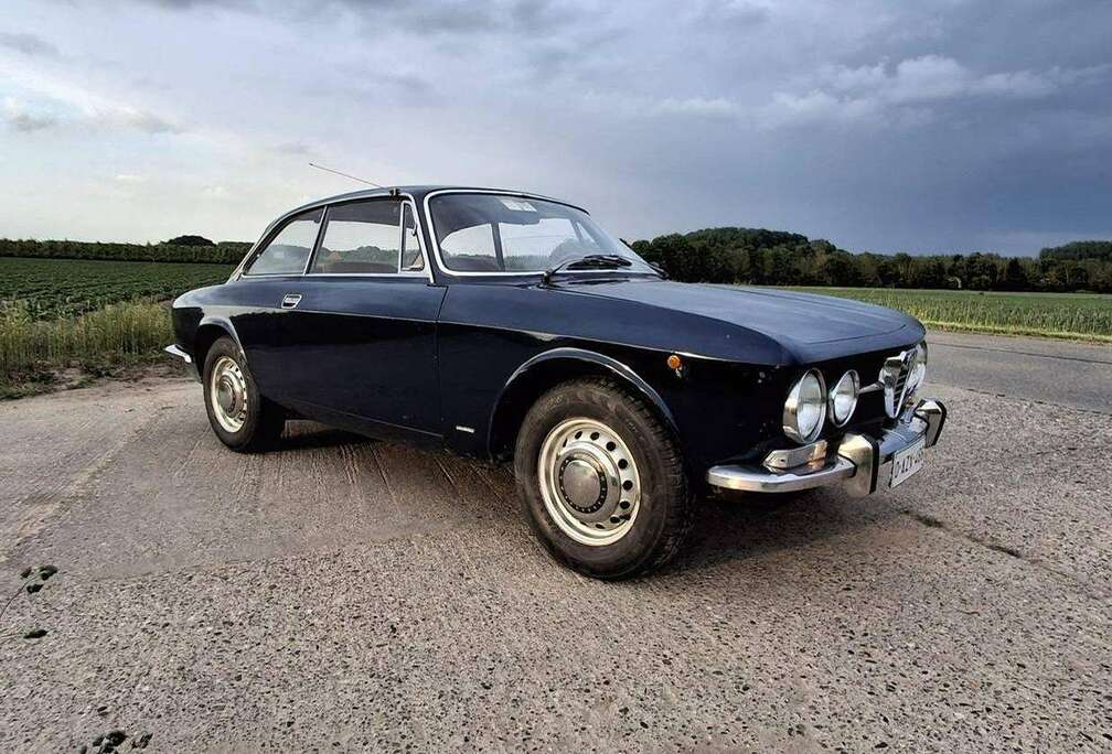 Alfa Romeo 1750 Bertone \'70