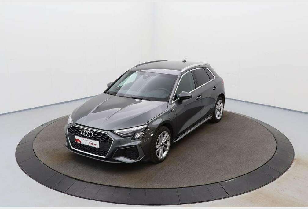 Audi Sportback 40 TFSI e PHEV S line S tronic (150 kW)