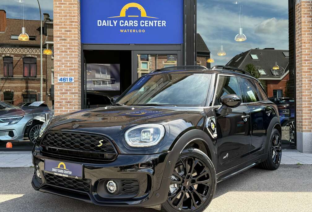 MINI 1.5A PHEV SE ALL4 Pack JCW I Pano I LED I Cuir